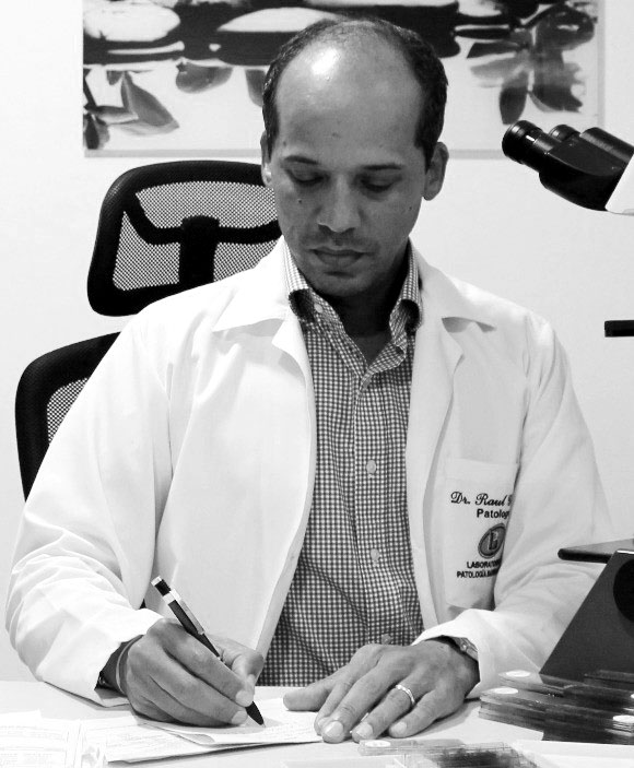 Dr. Raúl García Tolosa